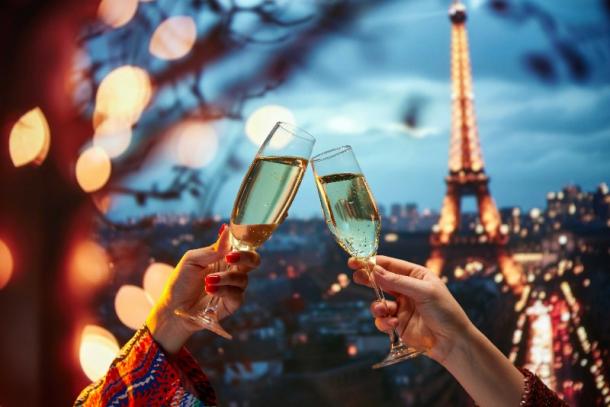 stress-free Parisian festive experience